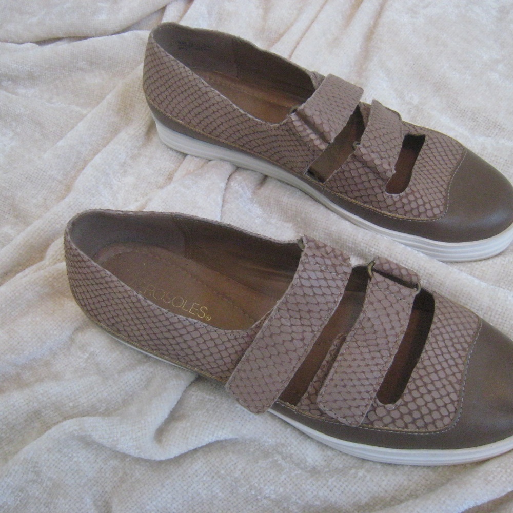 Aerosoles Comfortable Walking Shoes